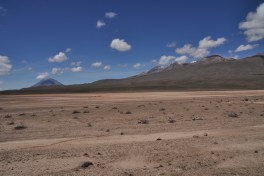 Volcan El Misti (5822m) and Volcan Chachani (6057m)